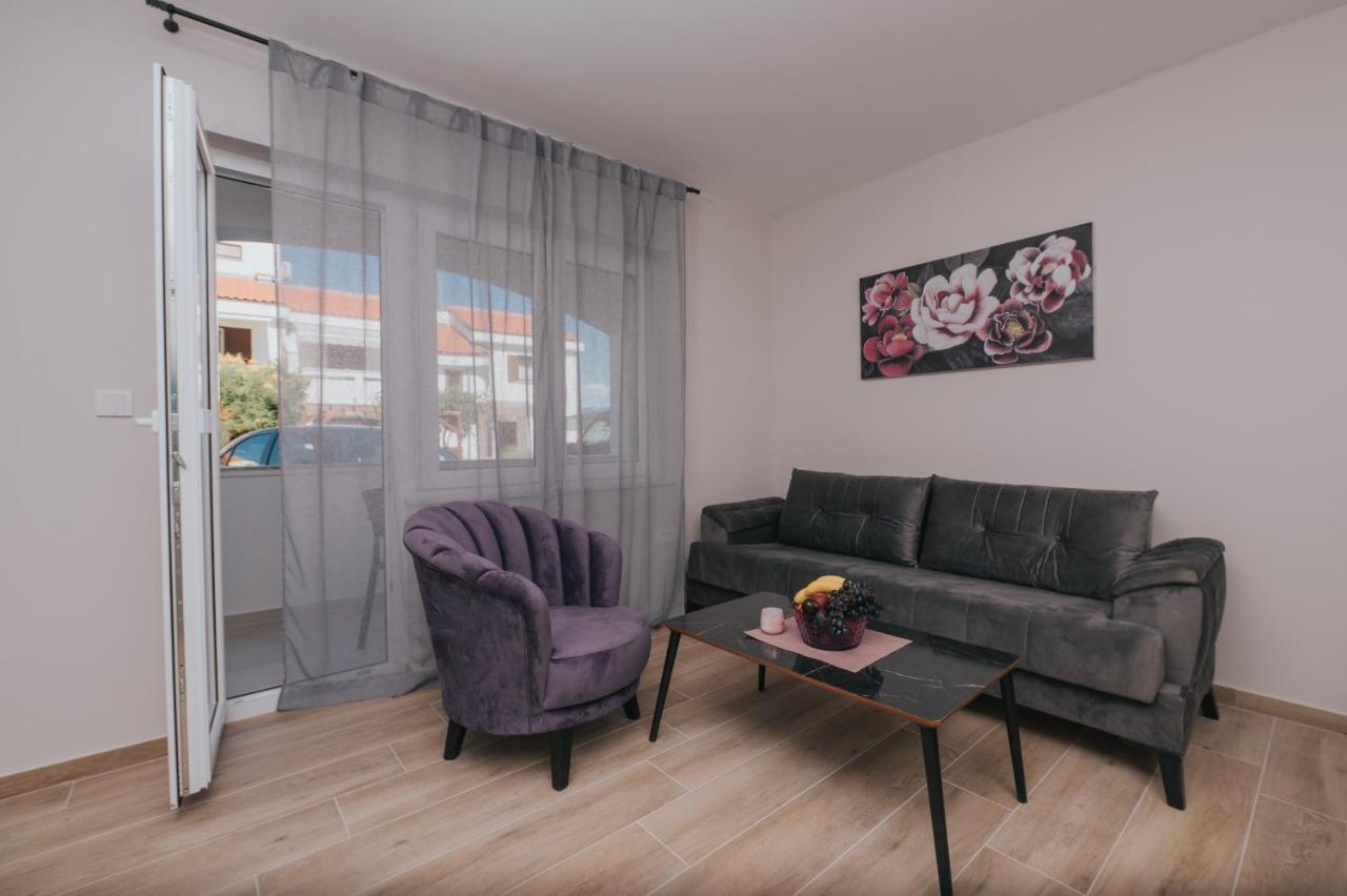Apartments Virgine Maria I Baska  Luaran gambar