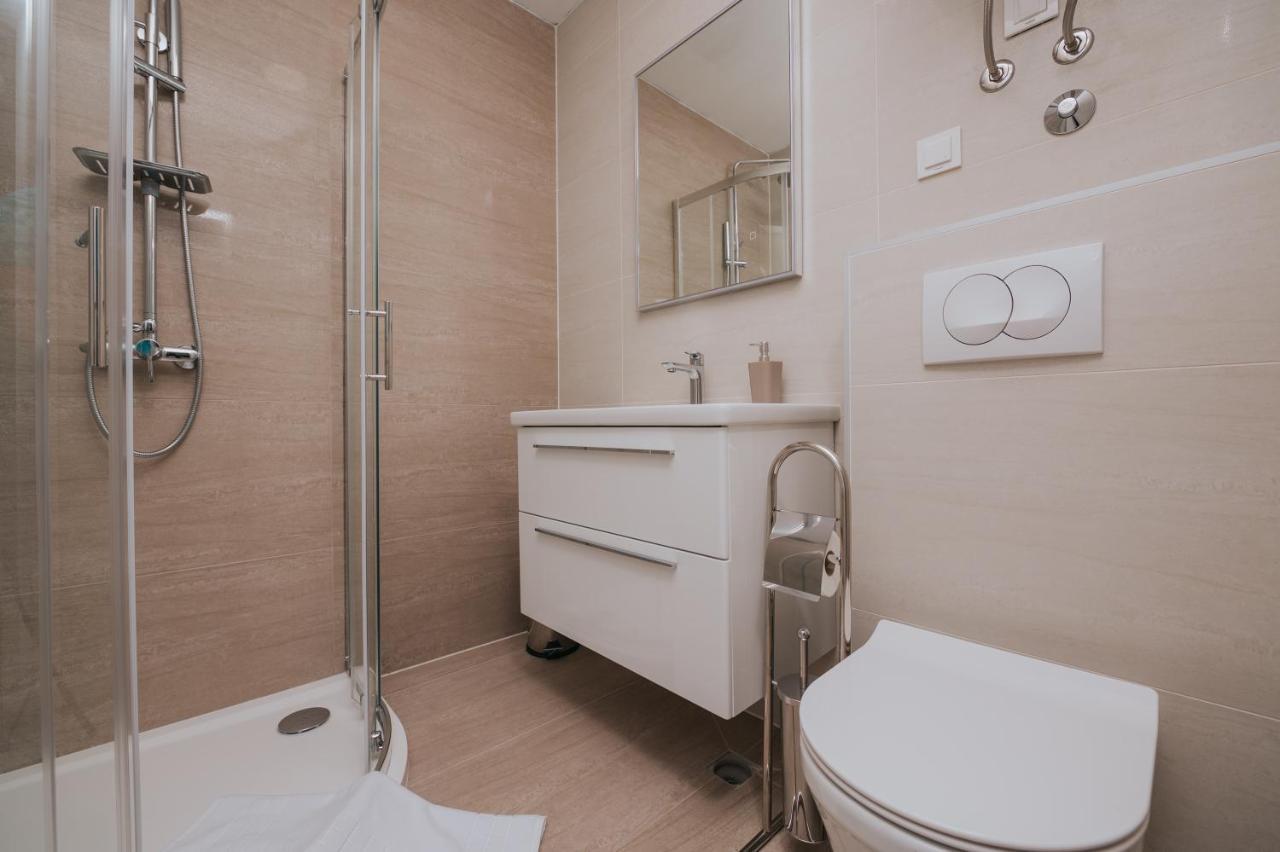 Apartments Virgine Maria I Baska  Luaran gambar