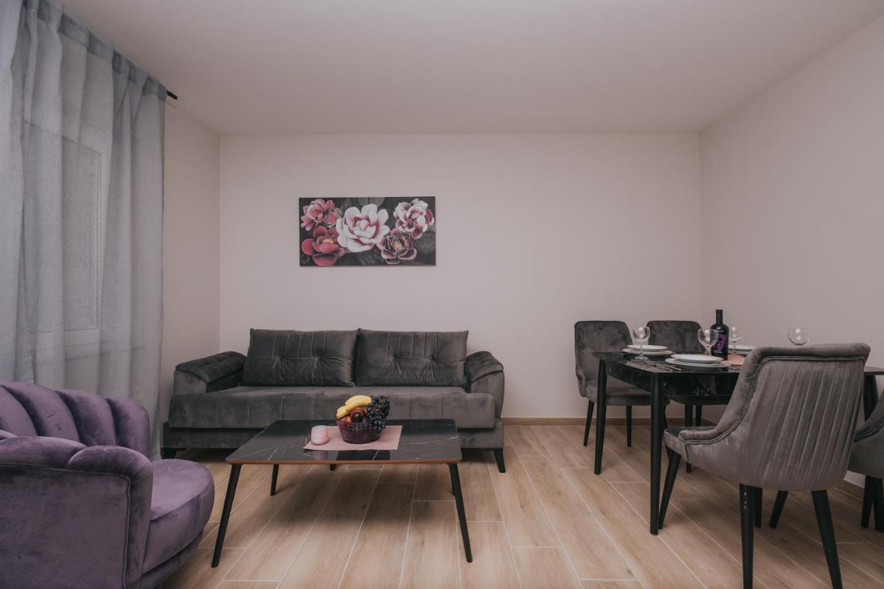 Apartments Virgine Maria I Baska  Luaran gambar