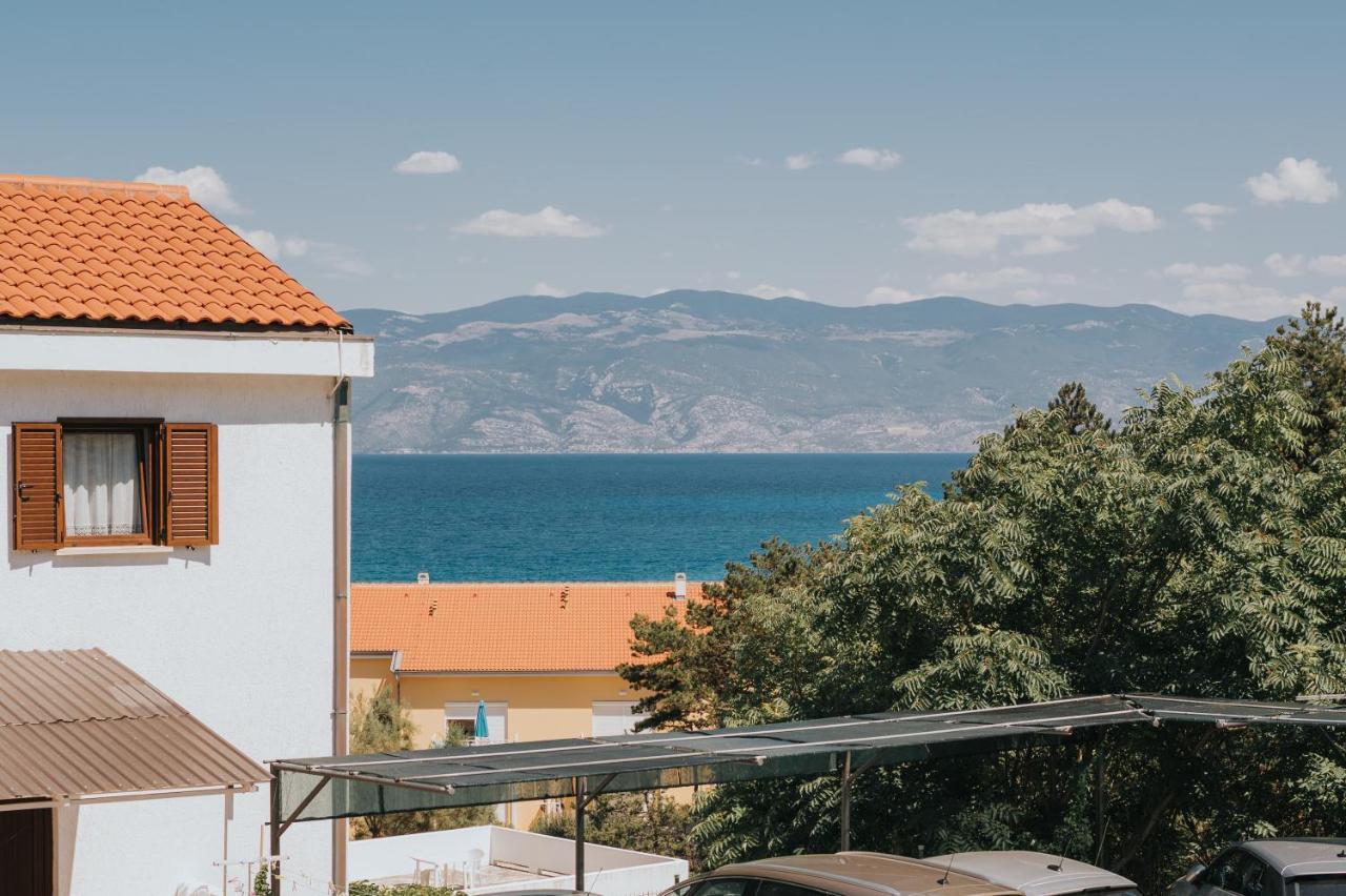 Apartments Virgine Maria I Baska  Luaran gambar